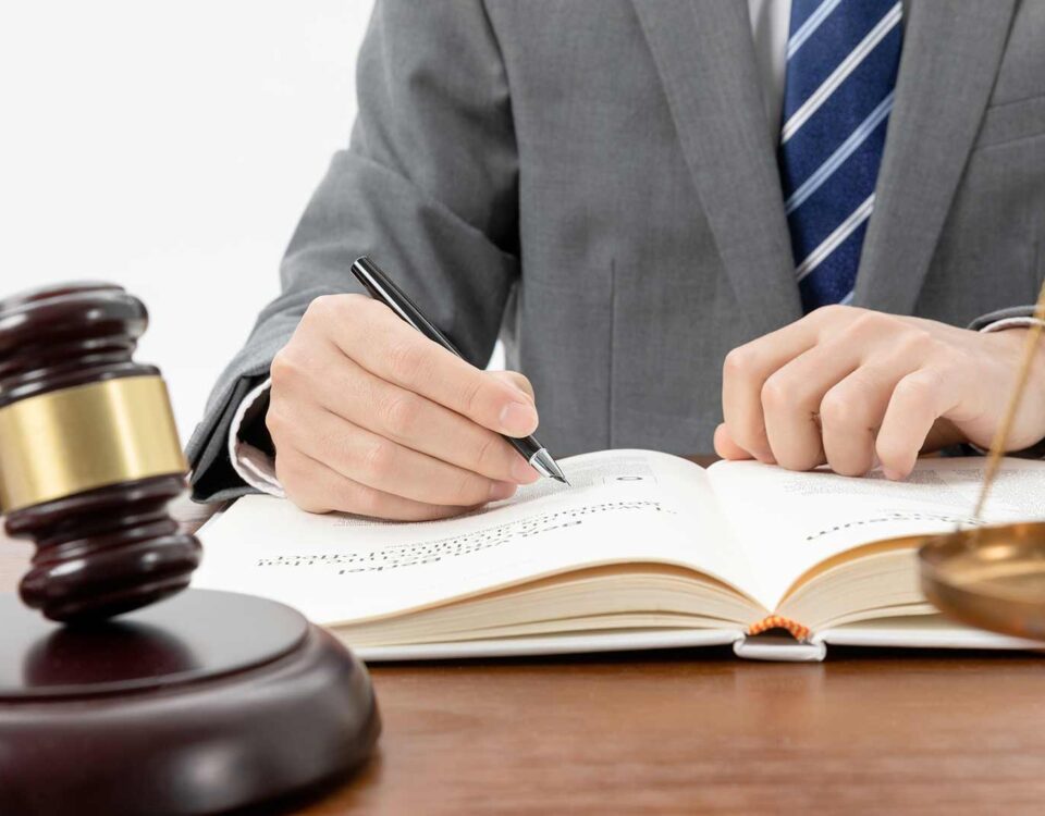 cuanto-tiempo-tarda-en-funcionar-un-despacho-de-abogados